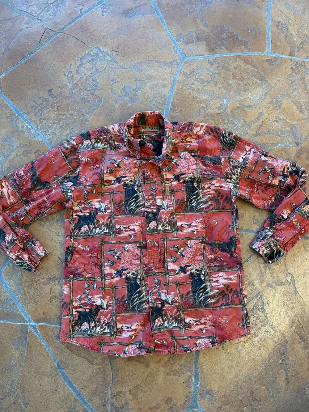 VTG Magellan Sportswear Long Sleeve Button Down Shirt Size M Hunting Dog Print